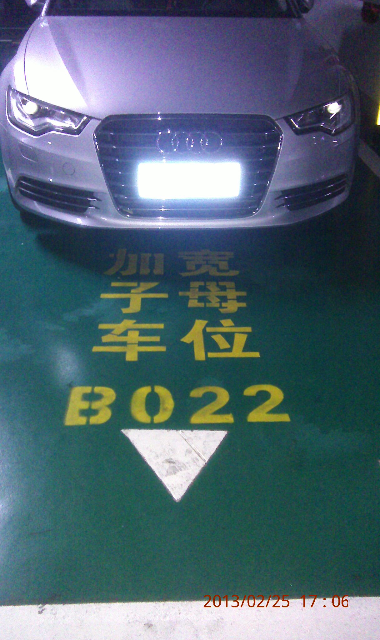 深圳利金城地下車(chē)庫(kù)